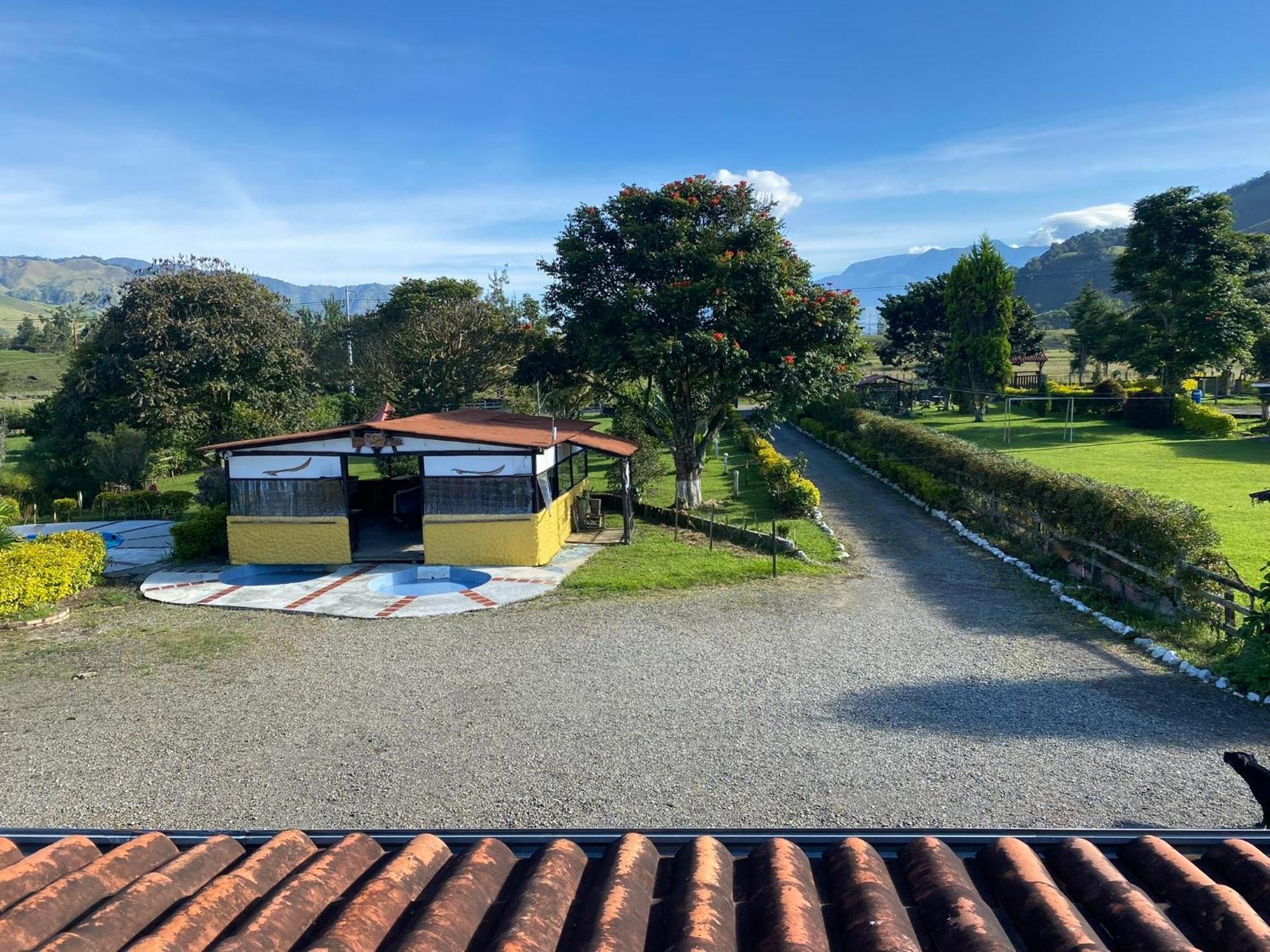 Finca Hotel Paraiso Urrao Ngoại thất bức ảnh